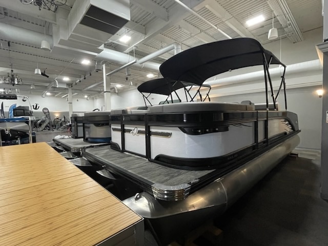 2024 Qwest M-Class 22' Tritoon 200hp Yamaha Black/White