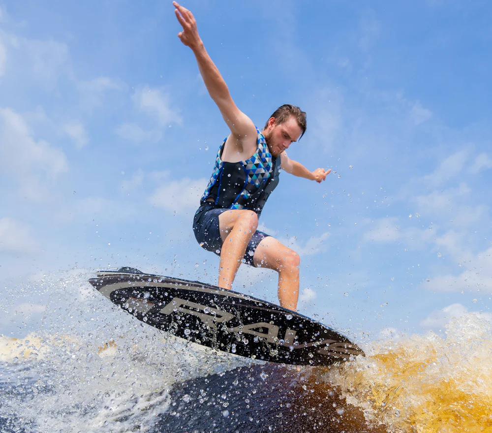 RAVE FRACTAL WAKESURFING BOARD