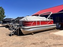 USED 24' GODFREY SWEETWATER 2086 FS