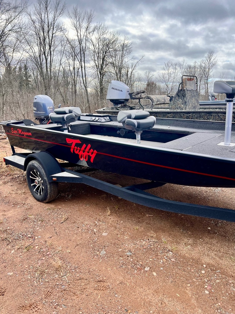 Tuffy Esox Magnum Boat