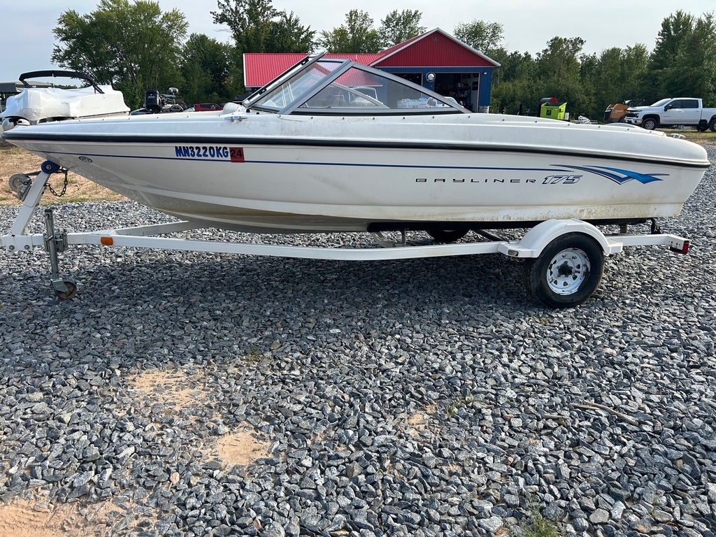 USED 175 BAYLINER